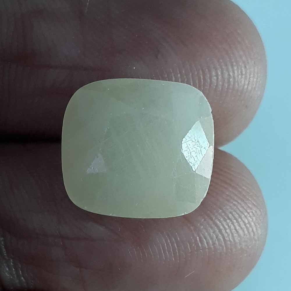 9.20 Ratti  Natural yellow sapphire with Govt Lab Certificate-(1221)