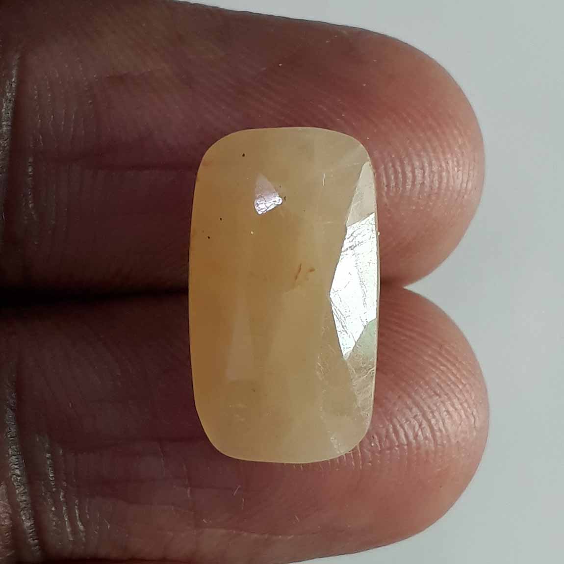 9.49 Ratti  Natural yellow sapphire with Govt Lab Certificate-(1221)