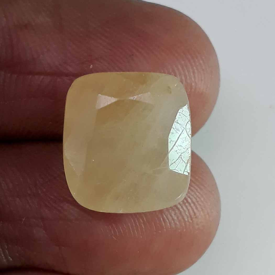 10.91 Ratti  Natural yellow sapphire with Govt Lab Certificate-(2331)