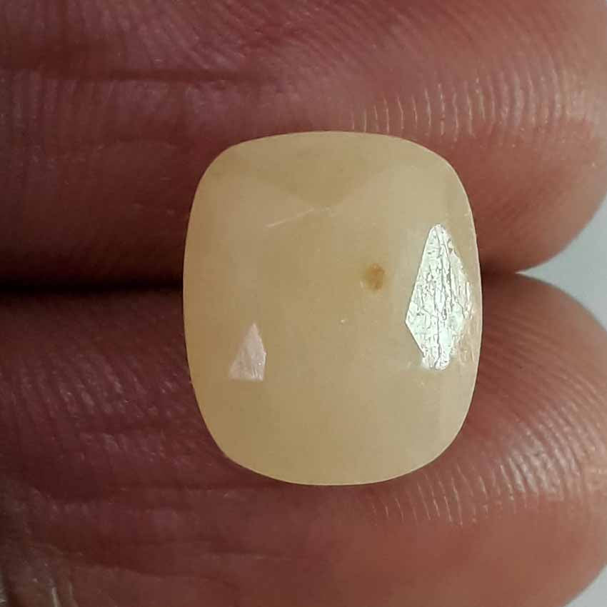 9.91 Ratti  Natural yellow sapphire with Govt Lab Certificate-(1221)