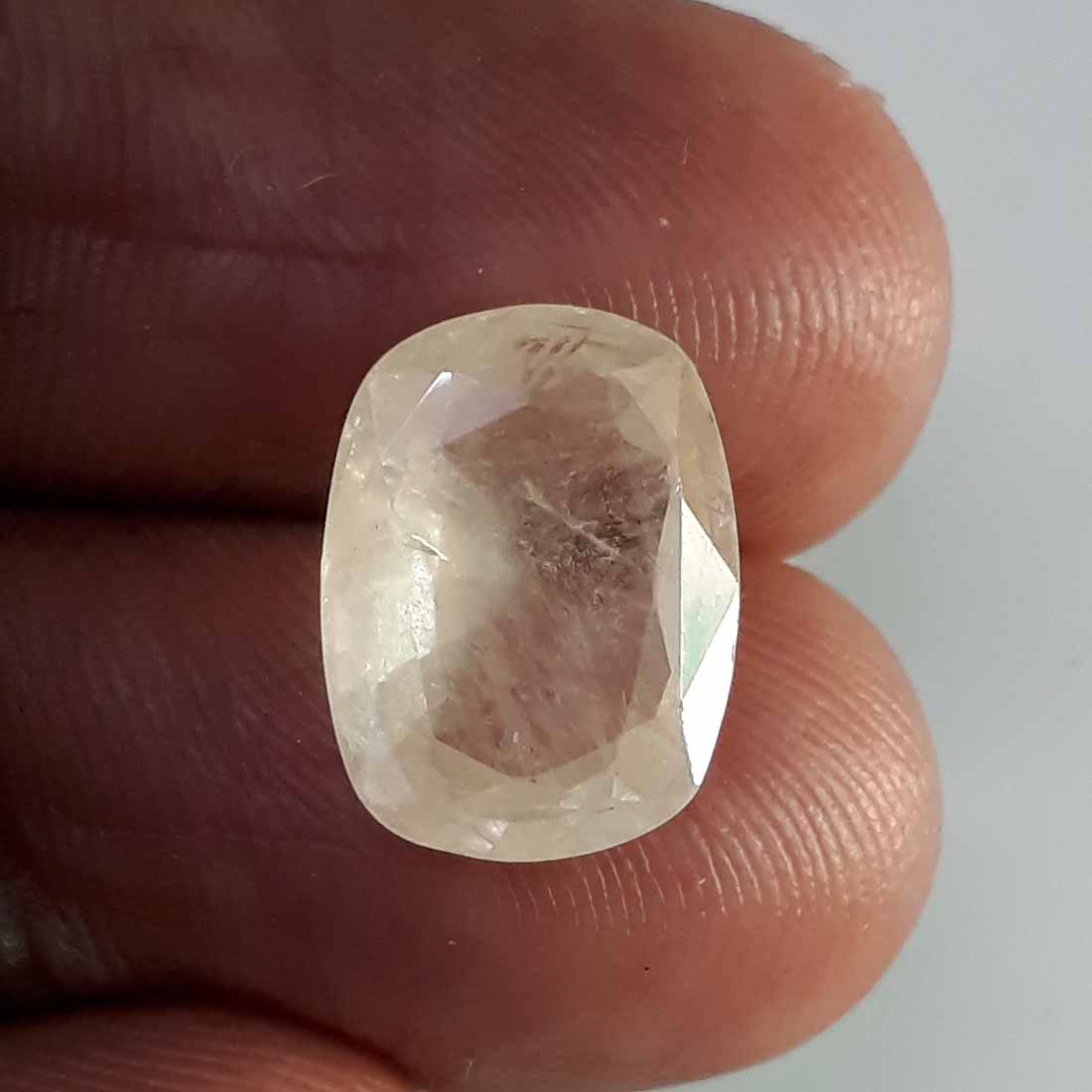 7.47 Ratt. Natural yellow sapphire with Govt Lab Certified-(6100)