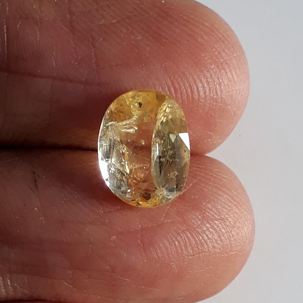 3.32 Ratti Yellow Sapphire with Govt Lab Certificate-(23350)