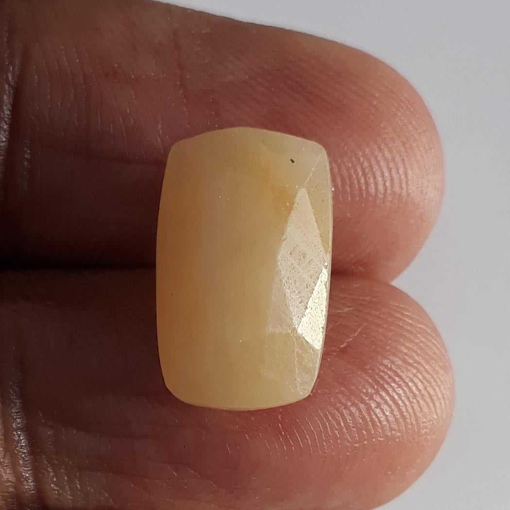 10.12 Ratti  yellow sapphire with Govt Lab Certificate-(1221)