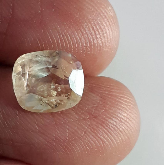 3.32 Ratti  yellow sapphire with Govt Lab Certificate-(YELSA9T)