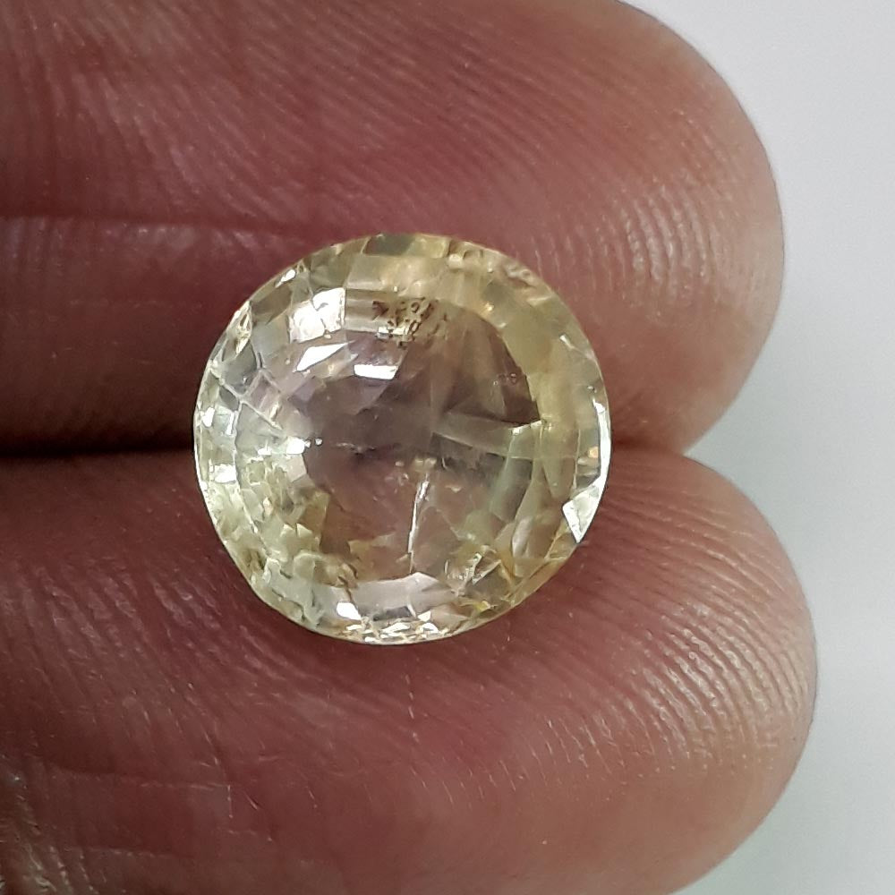 4.94/CT Yellow Sapphire with Govt Lab Certificate-(YELSA9W)