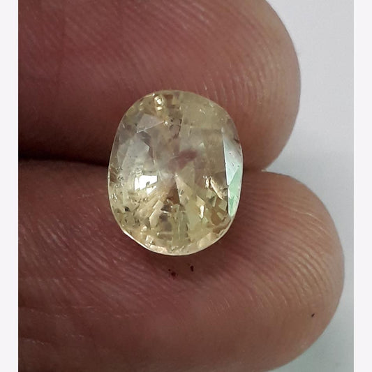 4.07 Ratti  Natural yellow sapphire with Govt Lab Certificate-(YELSA9T)