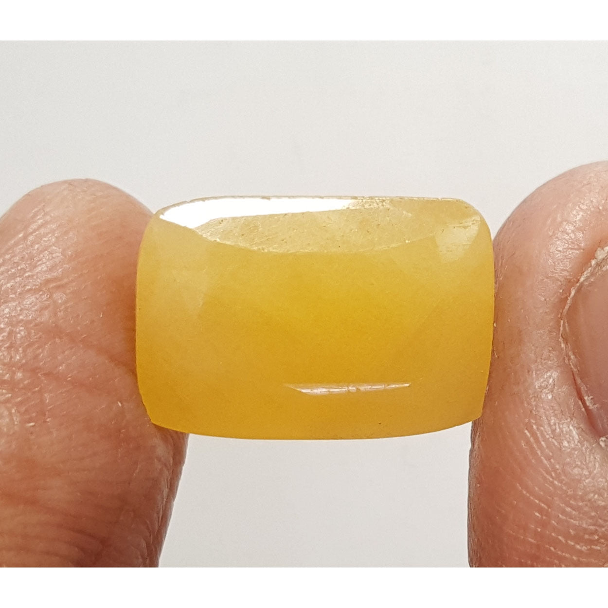 17.22 Ratti Natural Yellow Sapphire with Govt Lab Certificate-(1221)