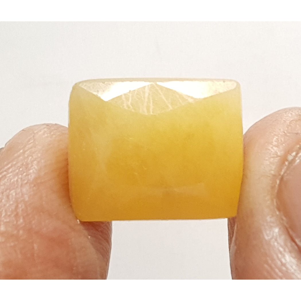 14.68 Ratti Natural Yellow Sapphire with Govt Lab Certificate-(1221)