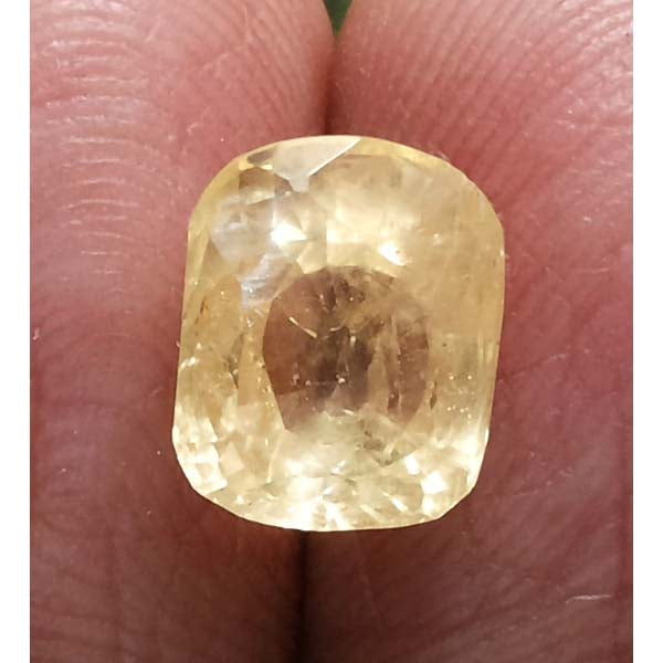 4.44 Ratti  yellow sapphire with Govt Lab Certificate-(16650)