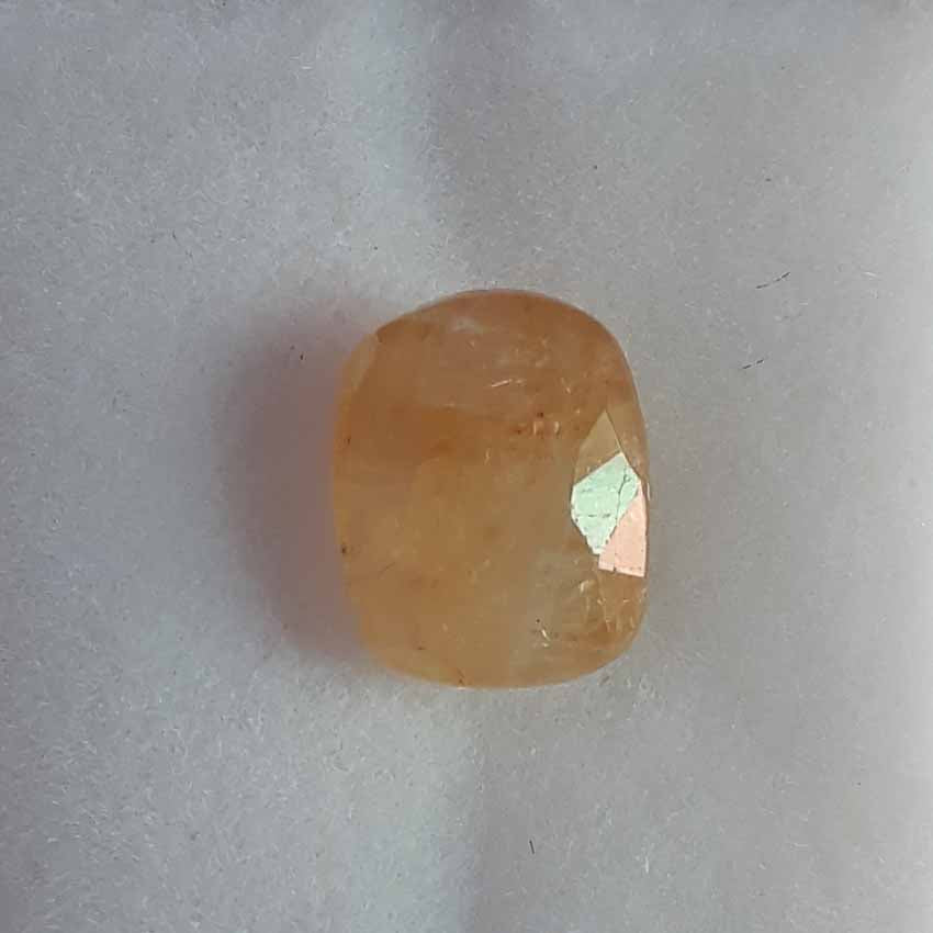 3.44 Ratt. Natural yellow sapphire with Govt Lab Certified-(1100)