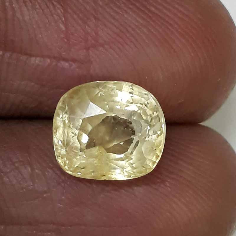 4.64 Ratti yellow sapphire with Govt Lab Certificate-(12210)