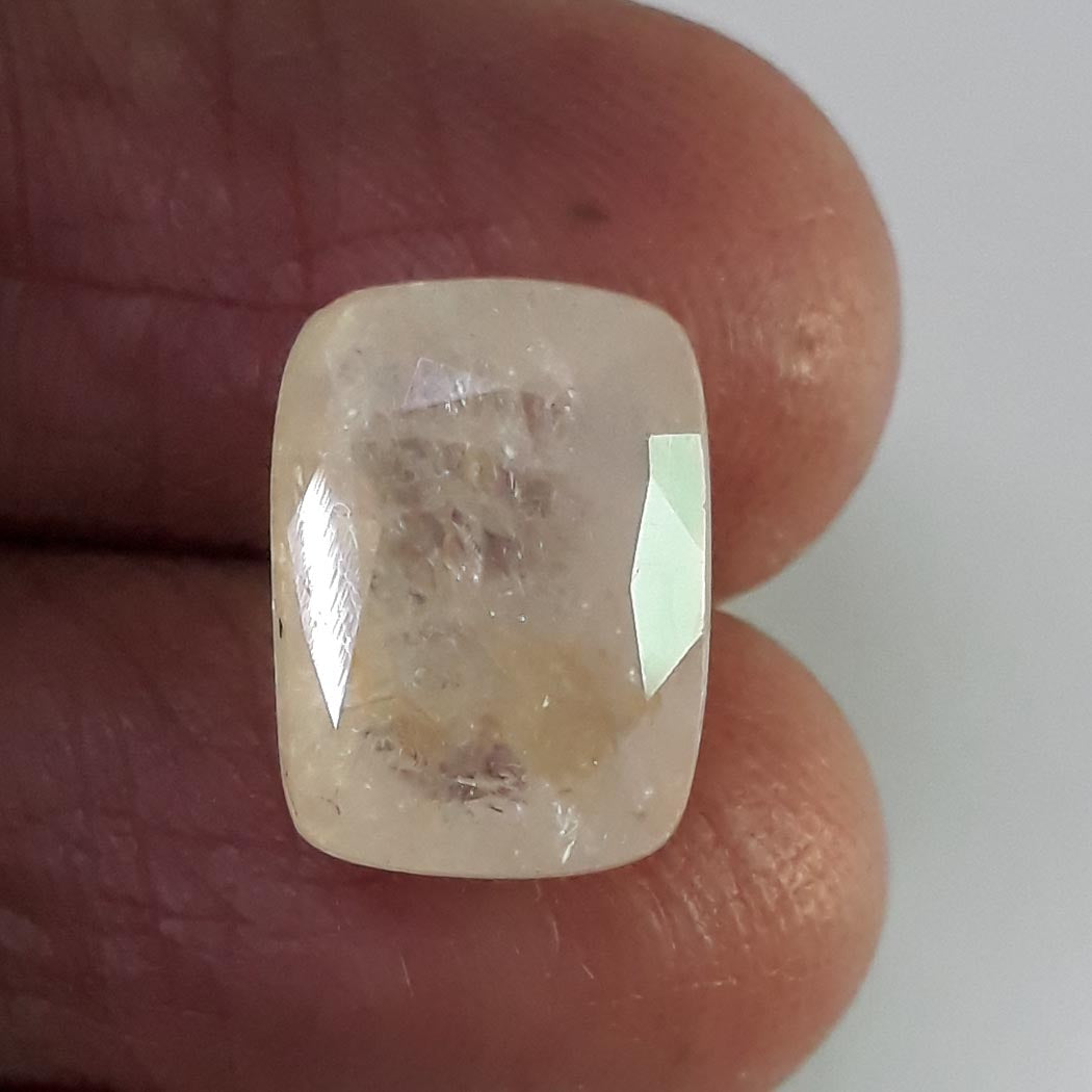 9.93 Ratti Natural Yellow Sapphire with Govt Lab Certificate-(4551)