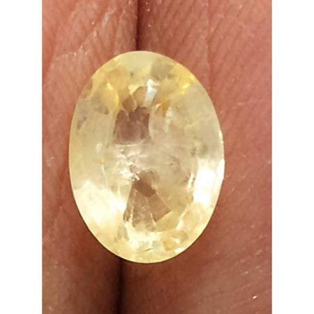 1.64 Ratti  yellow sapphire with Govt Lab Certificate-(4100)