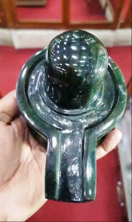 NATURAL JADE SHIVLING (25)